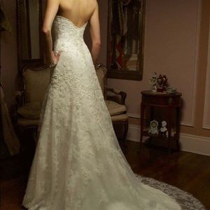 Casablanca 1827 wedding dress ivory. Size 8.